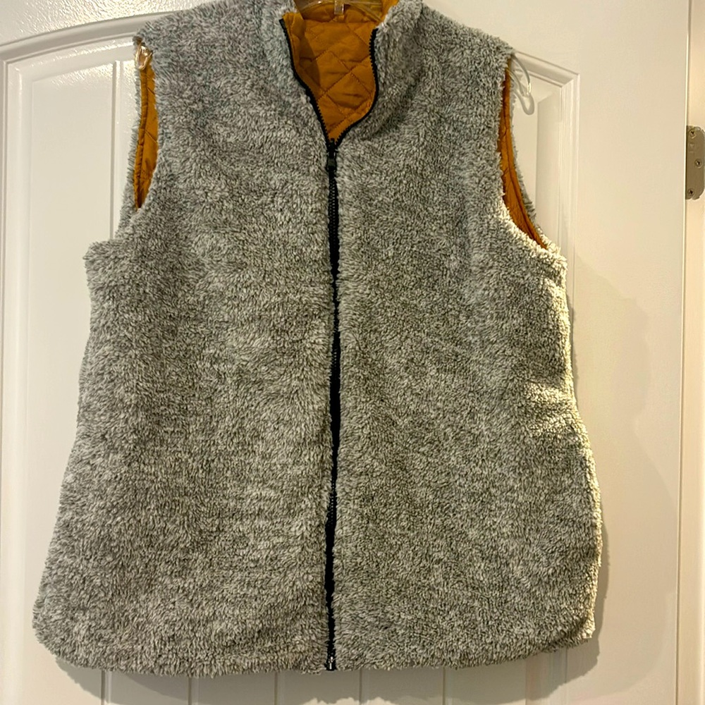 Women’s mid weight vest by Simply Southern